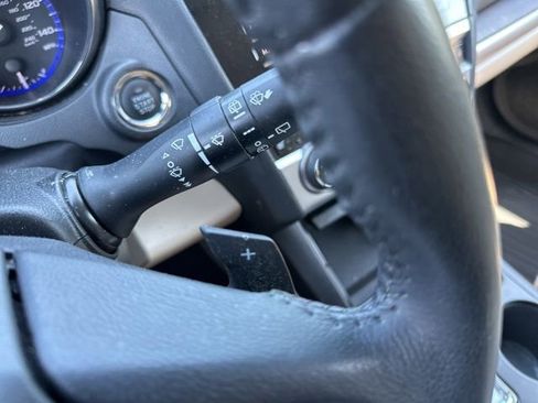 Used 2017 Subaru Outback 2.5i Limited AWD/4WD image 10