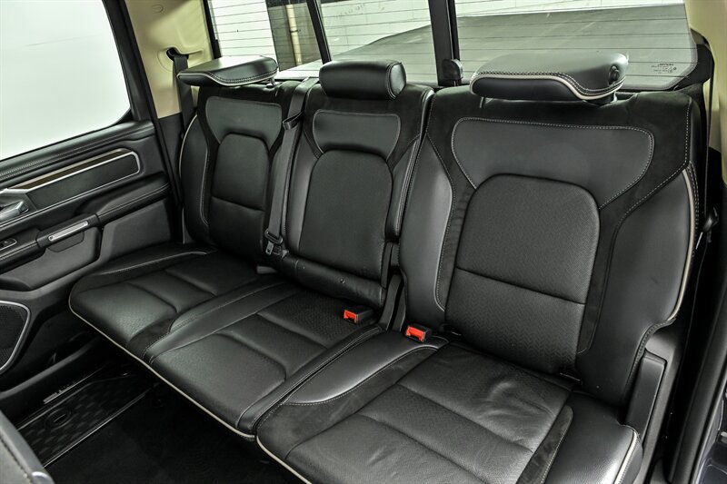 Used 2021 RAM 1500 Laramie AWD/4WD image 16