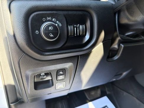 Used 2025 RAM 1500 Laramie w/ Sport Appearance Package AWD/4WD image 26