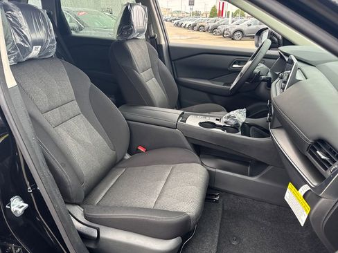 New 2026 Nissan Rogue SV w/ Cold Weather Package image 11