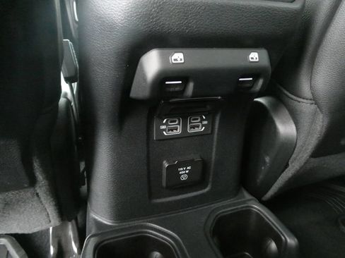Used 2023 Jeep Gladiator Mojave w/ Cold Weather Group AWD/4WD image 21