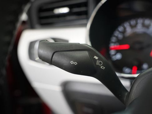 Used 2017 Ford Mustang Premium RWD image 18
