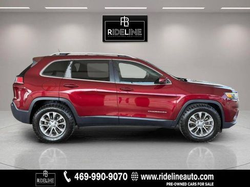 Used 2019 Jeep Cherokee Latitude Plus FWD image 8