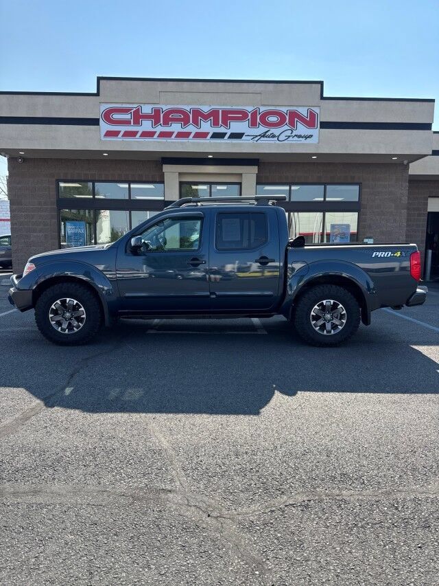 Used 2018 Nissan Frontier PRO-4X AWD/4WD image 19