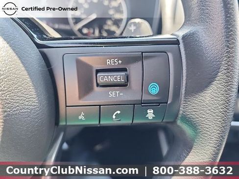 Certified 2023 Nissan Rogue SV AWD/4WD image 18