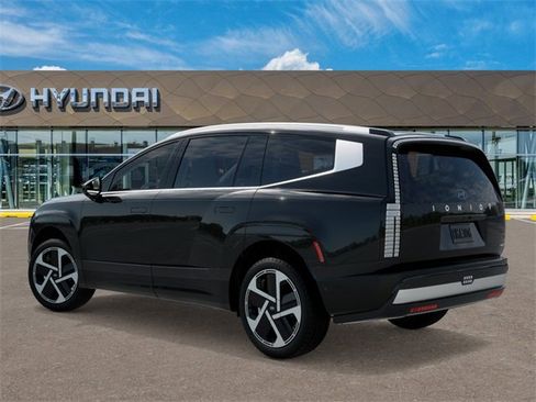New 2026 Hyundai Ioniq 9 Calligraphy image 5