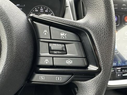 Used 2024 Subaru Crosstrek 2.0i Premium image 17
