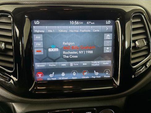 Used 2018 Jeep Compass Limited w/ Navigation Group image 17