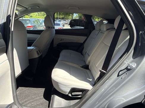 Used 2025 Hyundai Tucson SEL FWD image 26