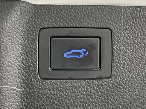 Used 2017 Hyundai Santa Fe SE w/ SE Ultimate Tech Package 03 image 40