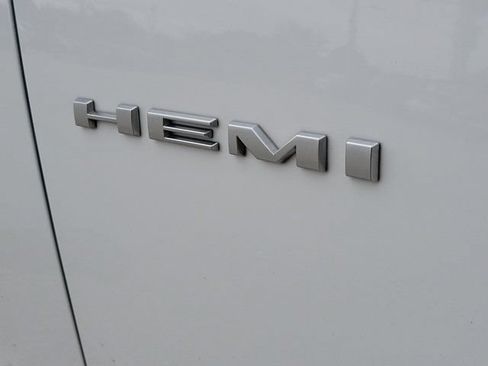 Used 2022 Dodge Durango R/T RWD image 13