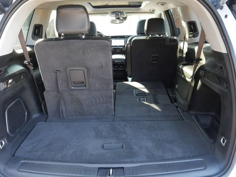 Used 2021 Jeep Grand Cherokee L Limited AWD/4WD image 10