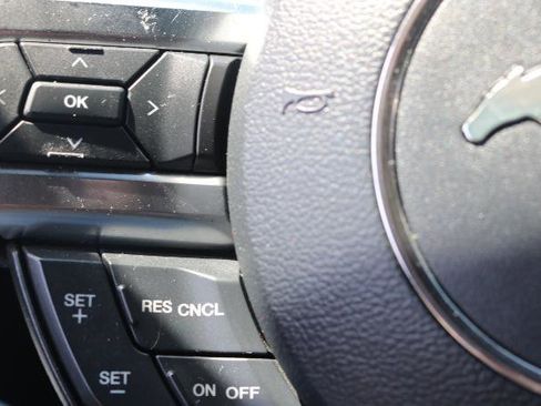 Used 2017 Ford Mustang GT RWD image 9