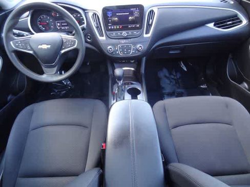 Used 2024 Chevrolet Malibu LT FWD image 10