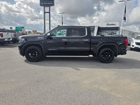 Used 2024 GMC Sierra 1500 Denali w/ Denali Reserve Package AWD/4WD image 8