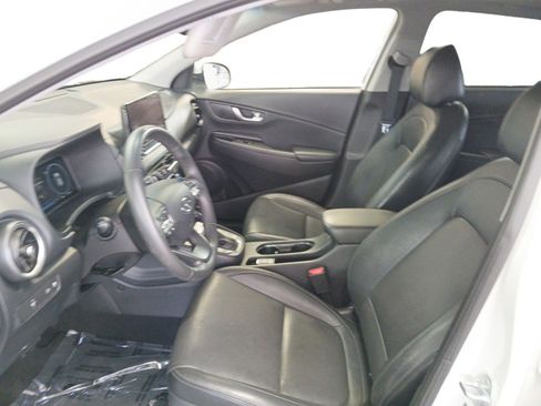 Certified 2023 Hyundai Kona Limited image 9