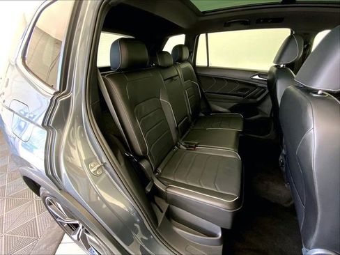 Used 2024 Volkswagen Tiguan SEL R-Line image 27