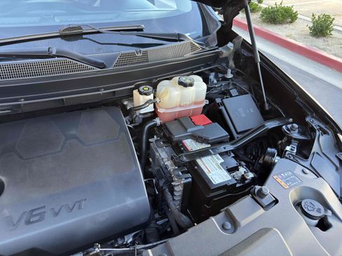 Used 2018 Chevrolet Traverse LS image 67