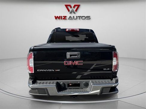 Used 2019 GMC Canyon SLE image 8
