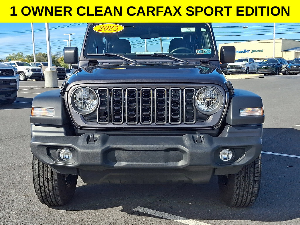 Used 2025 Jeep Wrangler Sport AWD/4WD image 2