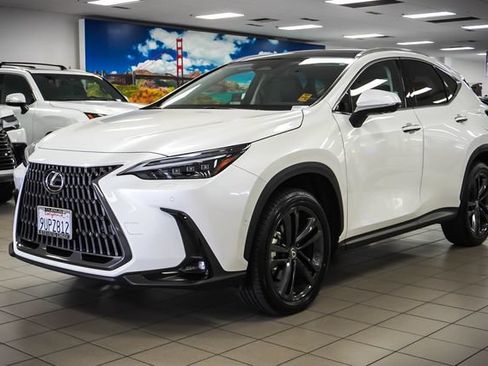 Certified 2025 Lexus NX 450h+ AWD w/ Accessory Package (2T) image 3