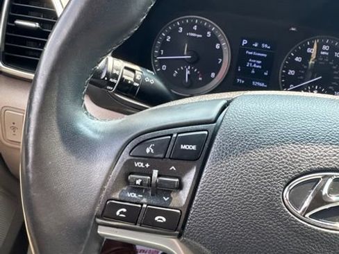 Used 2021 Hyundai Tucson Limited AWD/4WD image 32