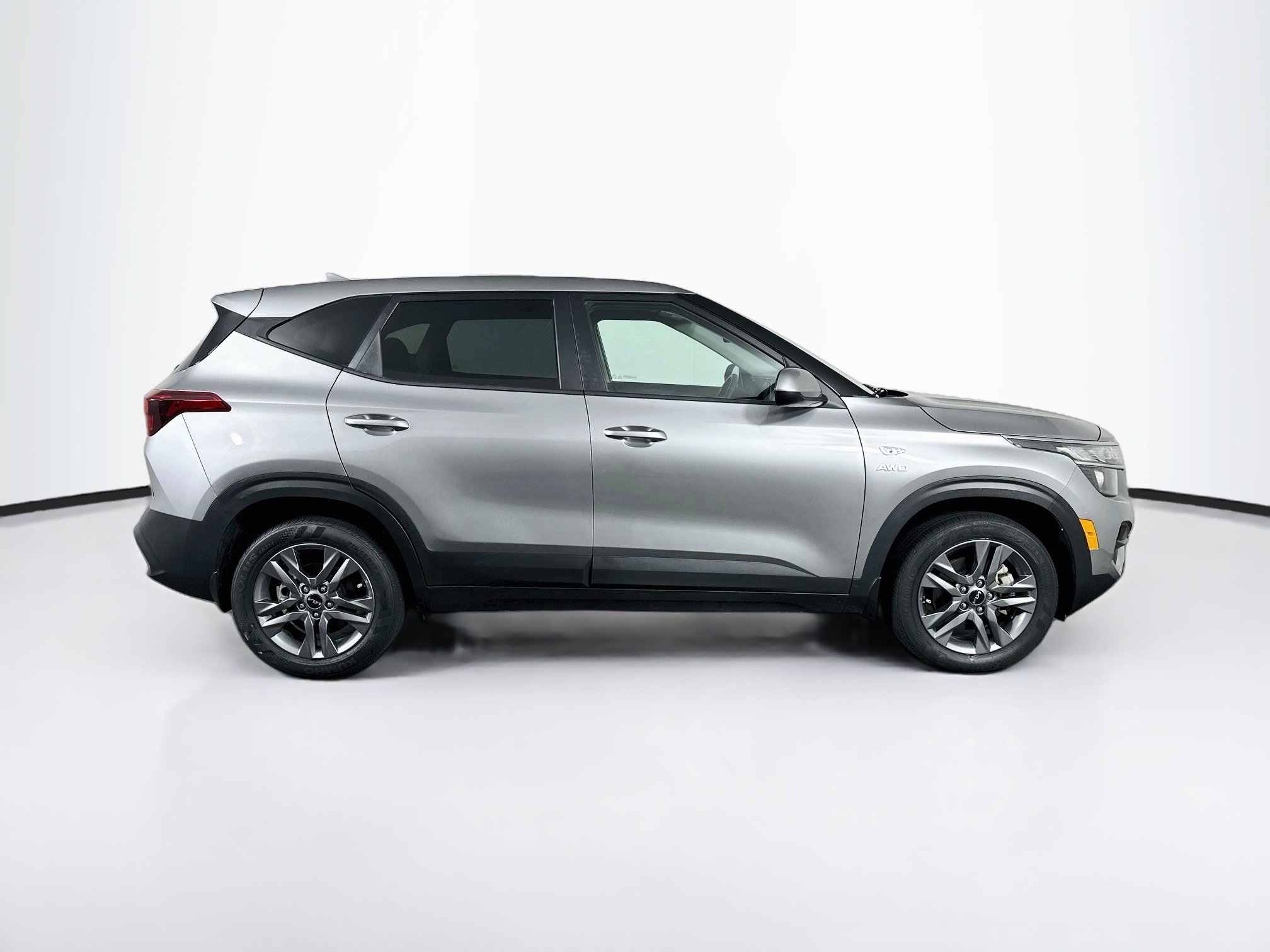 Used 2023 Kia Seltos LX AWD/4WD image 10