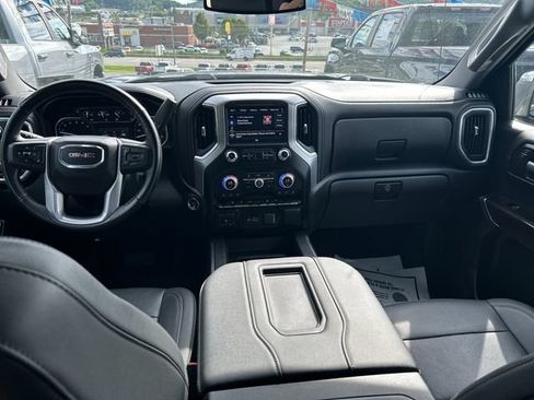 Used 2021 GMC Sierra 1500 SLT w/ SLT Premium Package AWD/4WD image 16