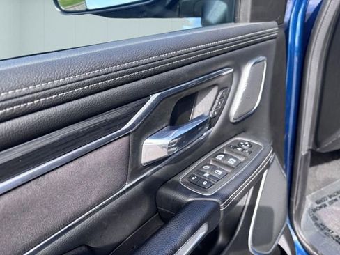 Used 2023 RAM 1500 Laramie AWD/4WD image 13