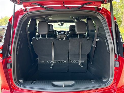 New 2026 Chrysler Pacifica Select image 32