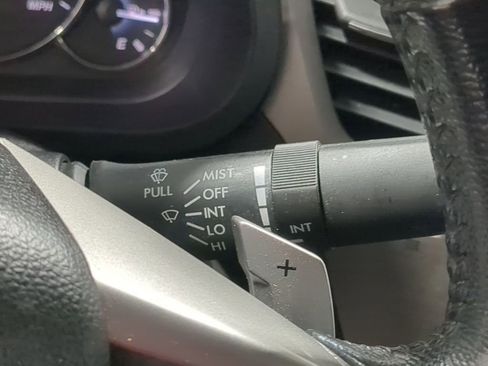 Used 2012 Subaru Legacy 2.5i Premium w/ All-Weather Pkg image 36