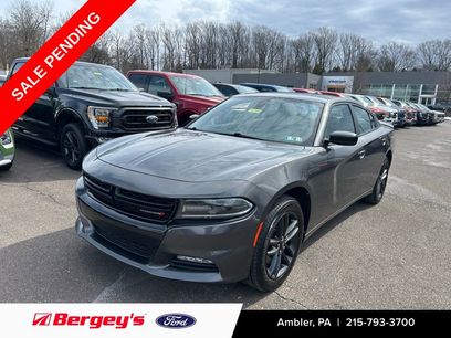Used 2019 Dodge Charger SXT w/ Blacktop Package