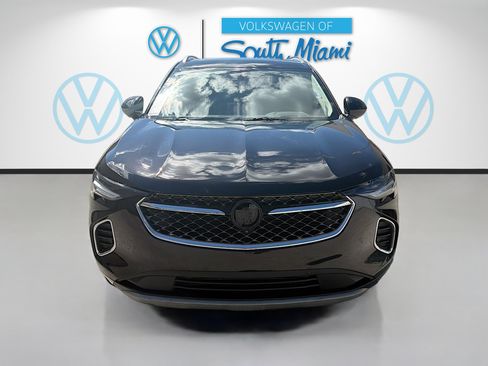 Used 2023 Buick Envision Avenir FWD image 2