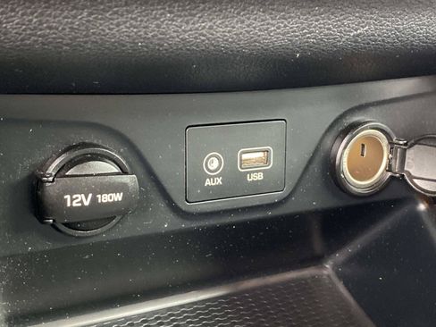 Used 2018 Hyundai Tucson SE AWD/4WD image 14