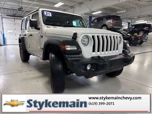 Used 2021 Jeep Wrangler Unlimited Sport w/ Technology Group image 20