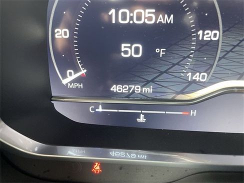 Used 2023 GMC Yukon AT4 w/ AT4 Premium Plus Package image 12