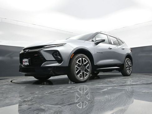 Used 2025 Chevrolet Blazer RS AWD/4WD image 54