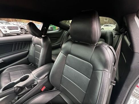 Used 2022 Ford Mustang Premium RWD image 11