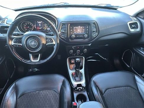 Used 2018 Jeep Compass Latitude w/ Cold Weather Group image 22