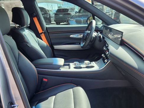 Used 2026 Genesis GV70 2.5T Sport Prestige image 16