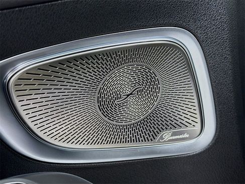 Used 2025 Mercedes-Benz C 300 4MATIC Sedan image 20