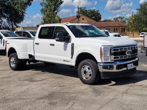 New 2026 Ford F350 XLT AWD/4WD image 1