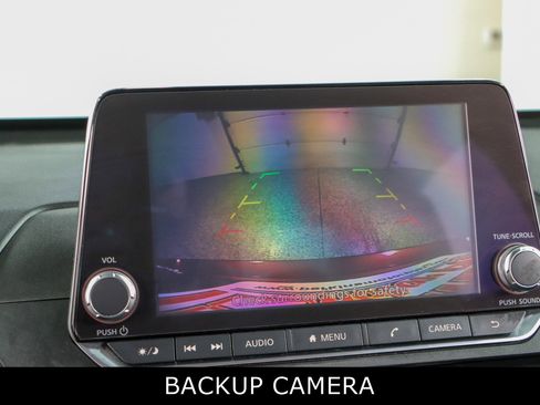 Used 2024 Nissan Altima 2.5 SV image 18