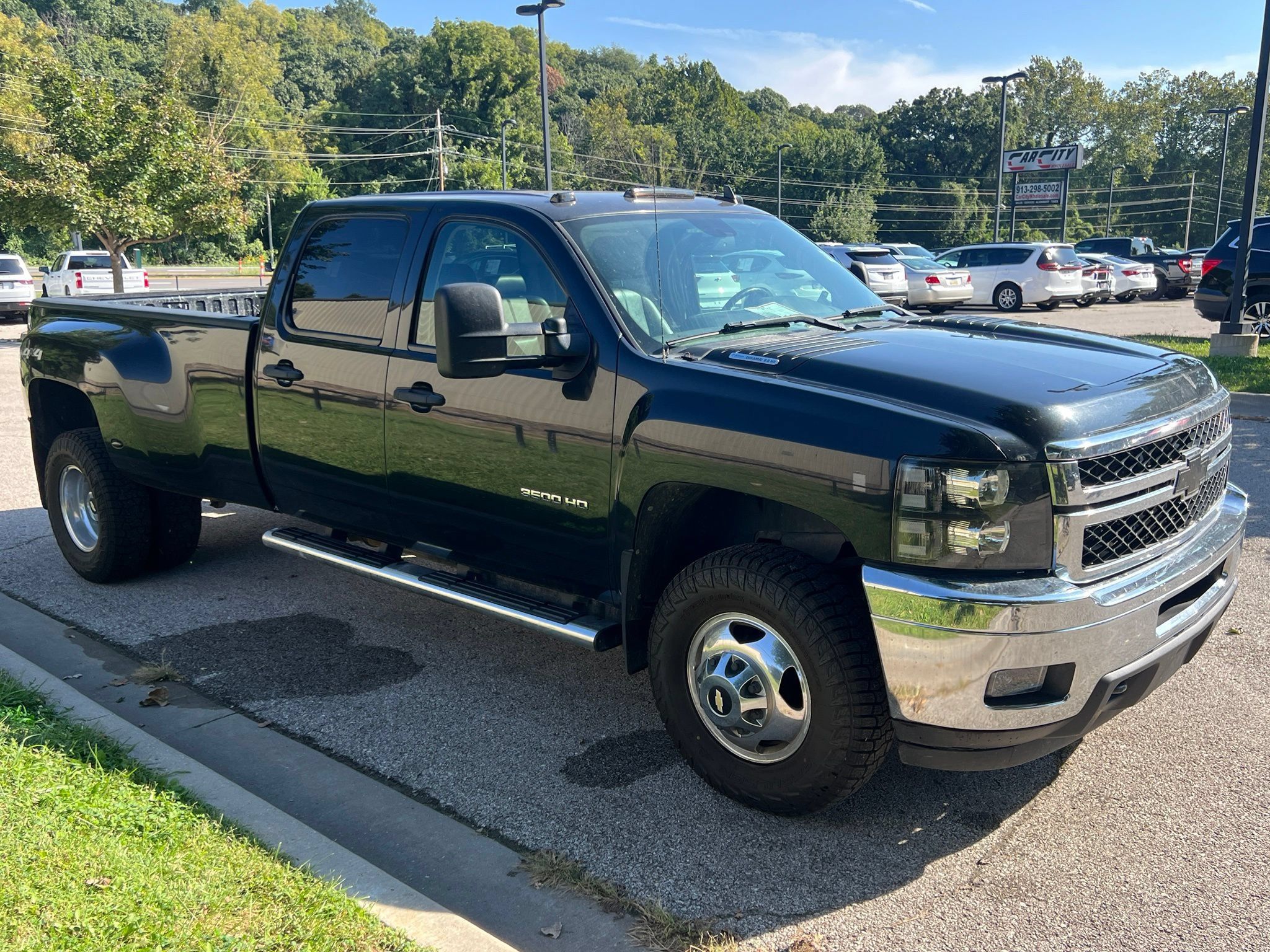 Used 2012 Chevrolet Silverado 3500 LT w/ Interior Plus Package AWD/4WD image 3