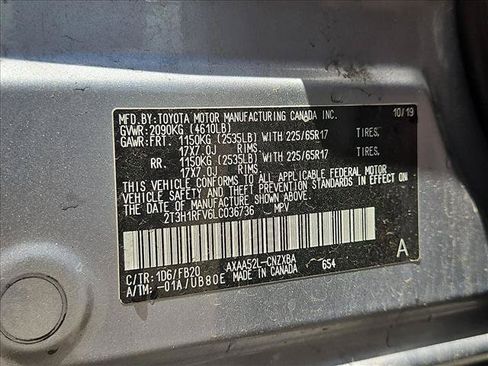 Used 2020 Toyota RAV4 LE w/ Carpet Mat Package FWD image 17