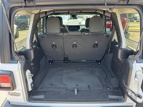 Certified 2025 Jeep Wrangler Unlimited Sport AWD/4WD image 7