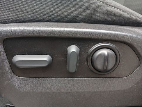 Used 2022 GMC Sierra 1500 Elevation image 16