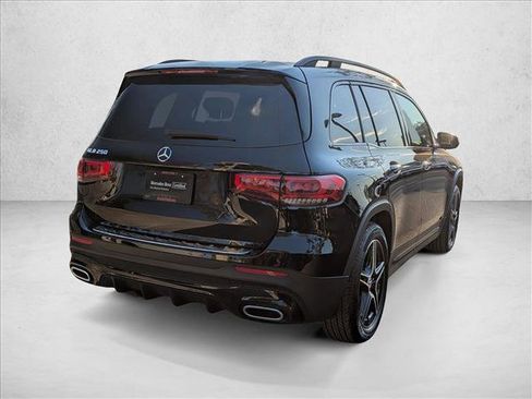 Certified 2023 Mercedes-Benz GLB 250 image 5