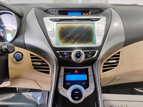 Used 2013 Hyundai Elantra Limited w/ Technology Pkg FWD image 86