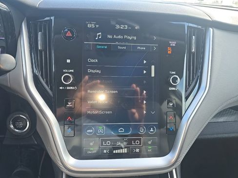 Used 2023 Subaru Outback Premium image 16